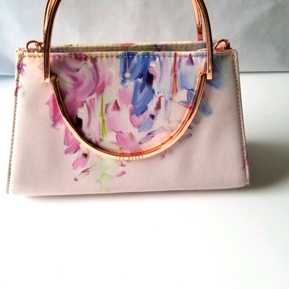 Mini handbags